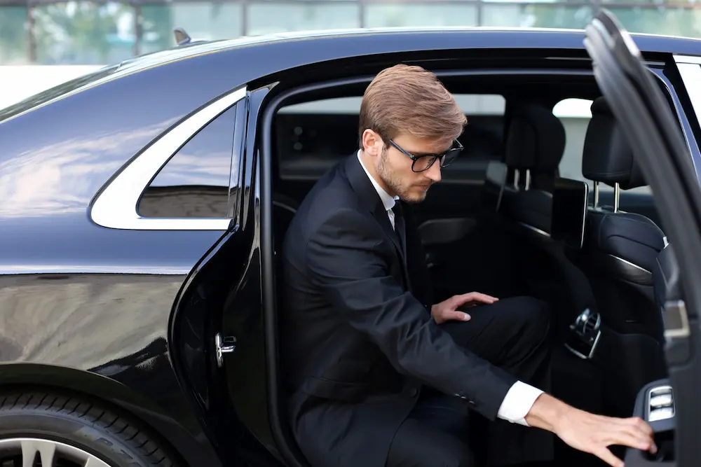 Discover The Best Leatherhead Airport Taxis Guide