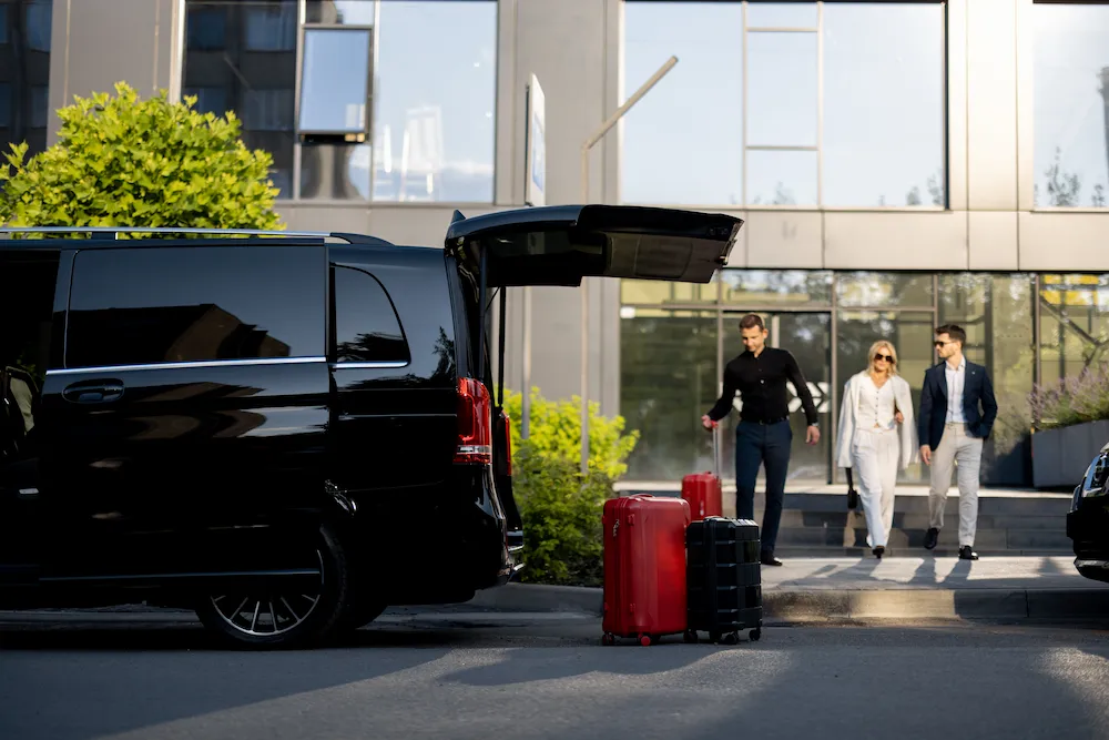 How Luxury And Personalised Airport Transfers Are Redefining Travel In Guildford
