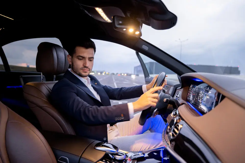 Revolutionize Your Commute With Taxi Services Guide