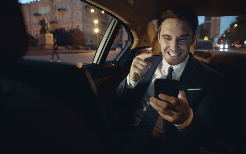 Annoyed Business Man Swearing Video Chat Smartphone Dark Car Article